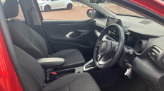 Toyota Yaris 1.5 Hybrid Design 5dr CVT Hybrid Hatchback